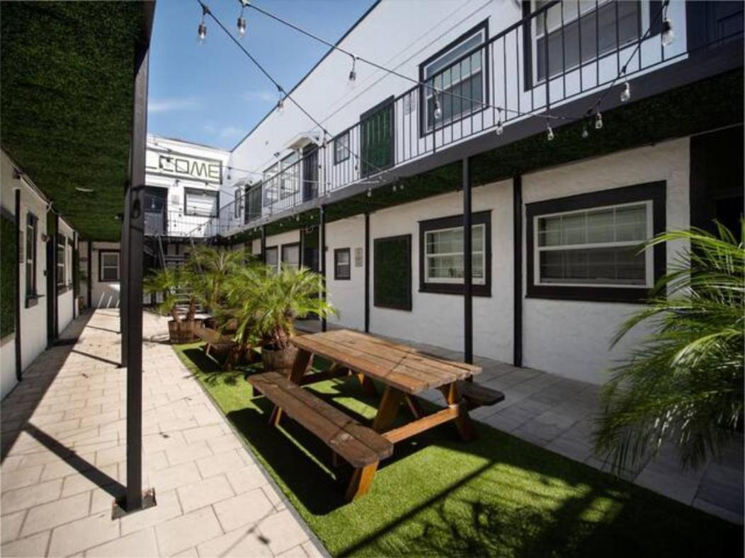 Modern Westshore Tampa Esterno foto