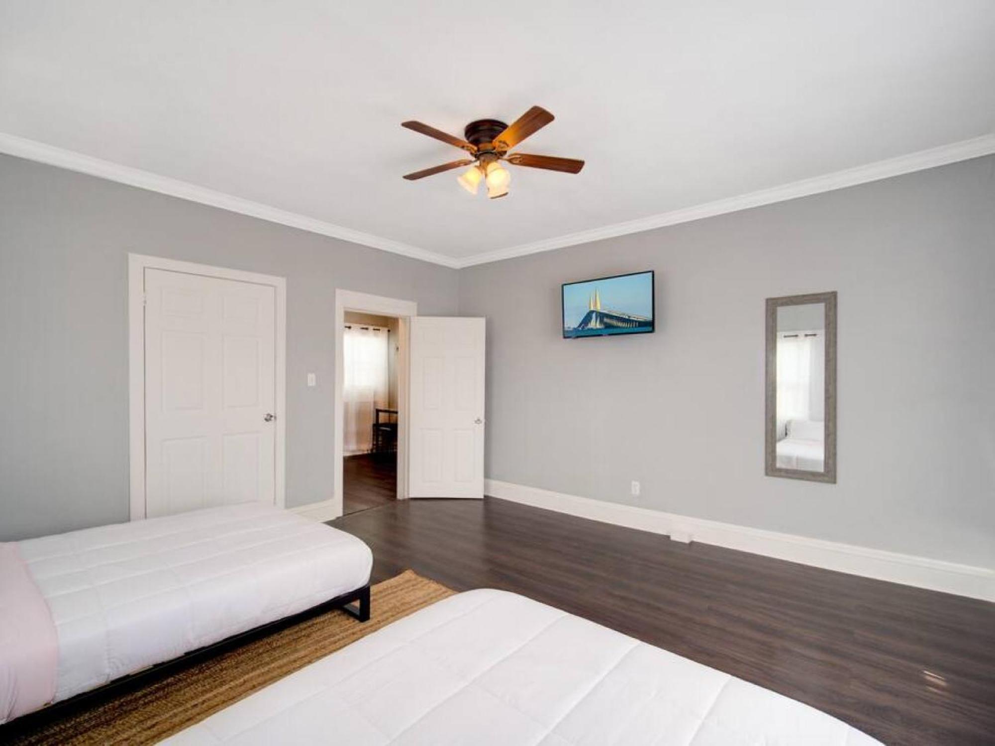 Modern Westshore Tampa Esterno foto
